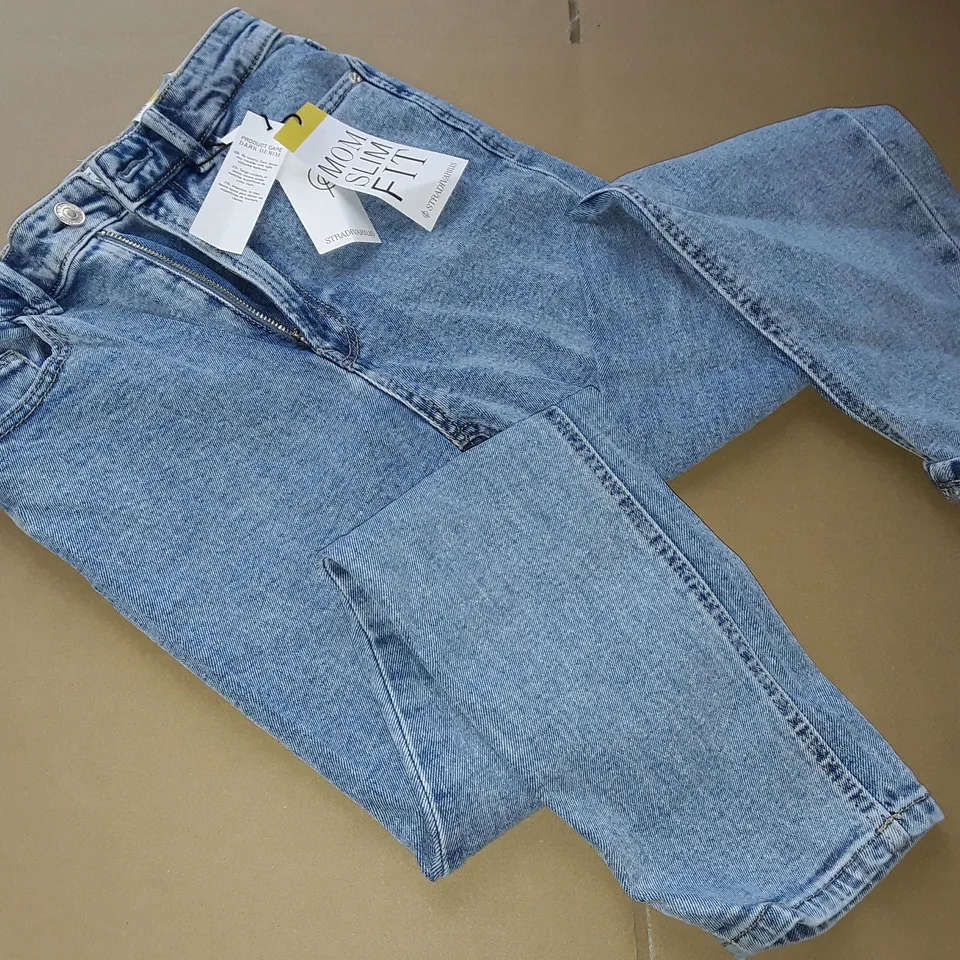 STRADIVARIUS MOM SLIM FIT JEANS - UK 8