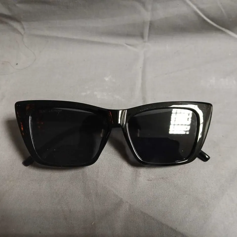 SAINT LAURENT SUNGLASSES – BLACK FRAME - COME WITH BOX AND CASE
