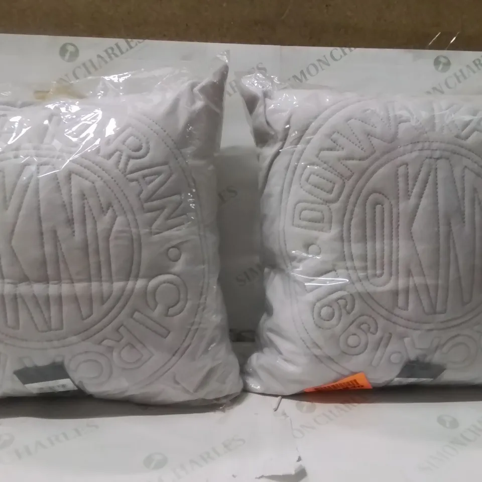BRAND NEW SEALED SET OF 2 CIRCLE LOGOS CUSHIONS WITH FILLING COLOUR SILVER