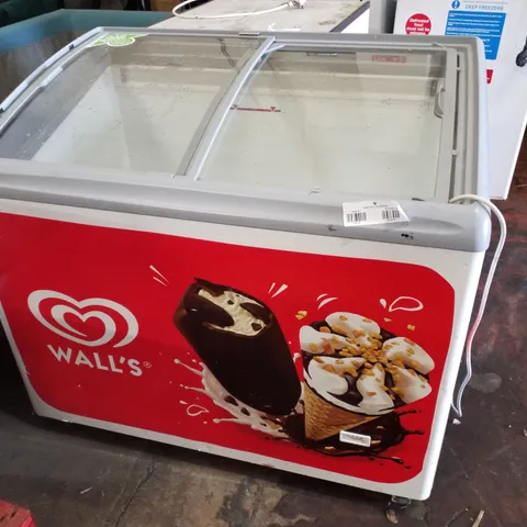 WALL'S ICE CREAM FREEZER