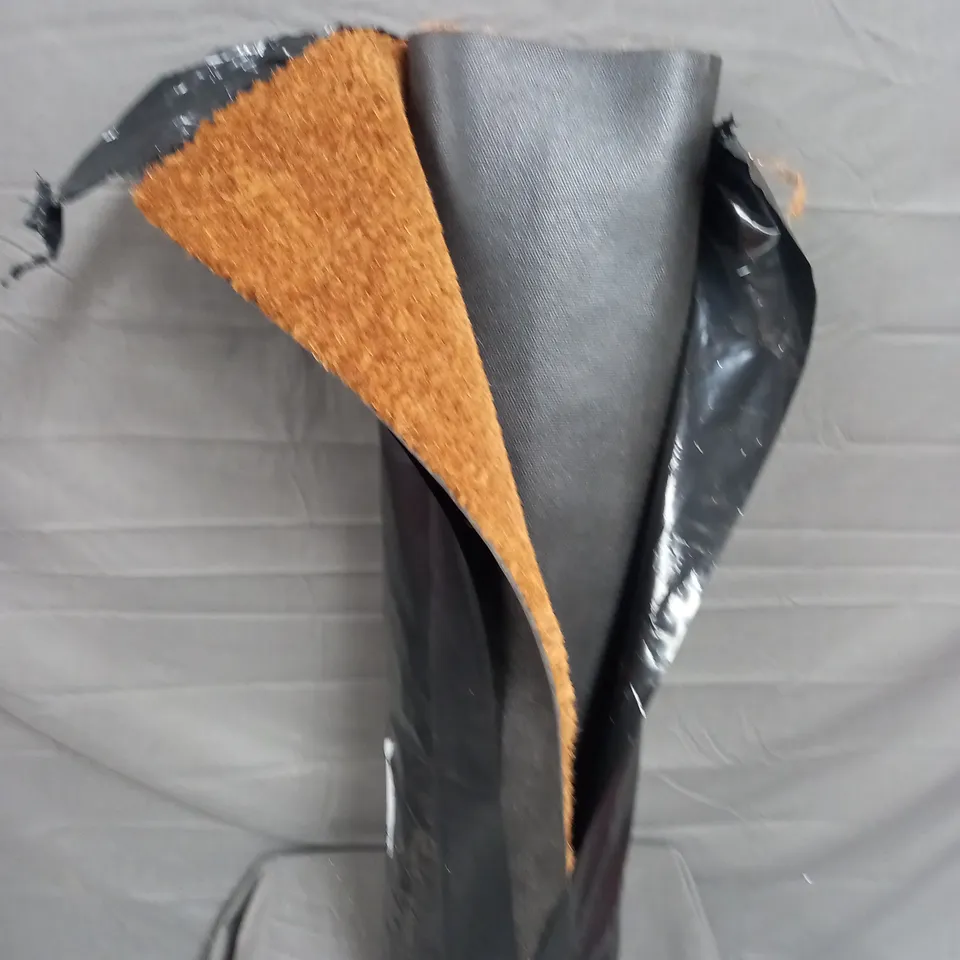 HEAVY DUTY COIR DOOR MAT - APPROXIMATELY 90 X UNSPECIFIED