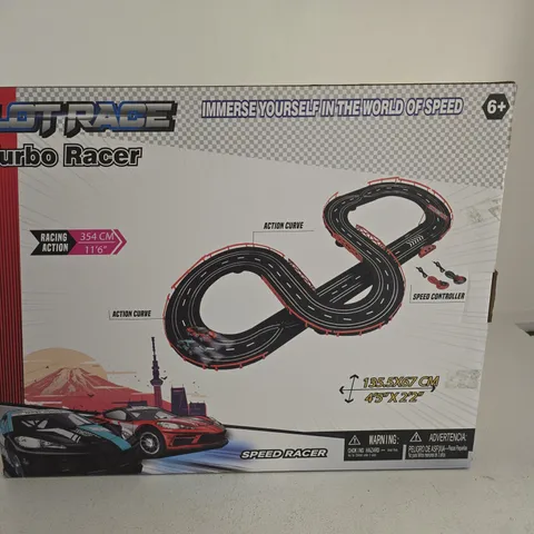 SLOT RACE TURBO RACER TRACK SET – BOXED