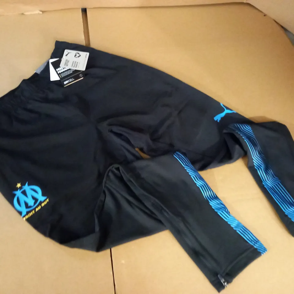 DRUIT AU BUT BLACK TRACK PANTS - M