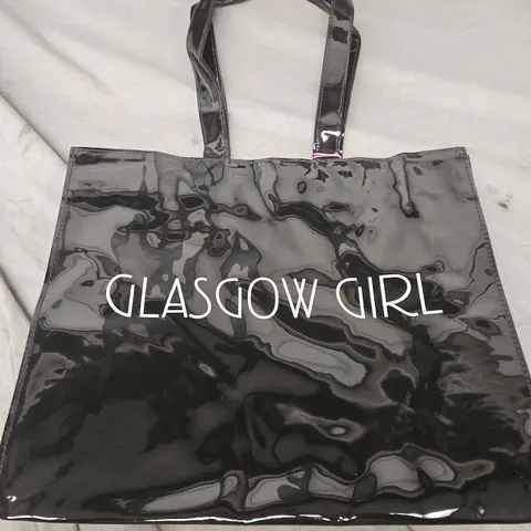 GLASGOW GIRL BLACK VINYL SHOULDER BAG