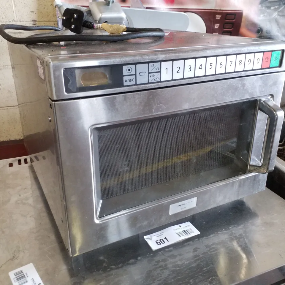 PANASONIC NE-1853 1800W COMMERCIAL MICROWAVE