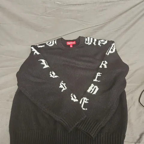 SUPREME KNITTED CREWNECK  SWEATER - BLACK, SIZE M