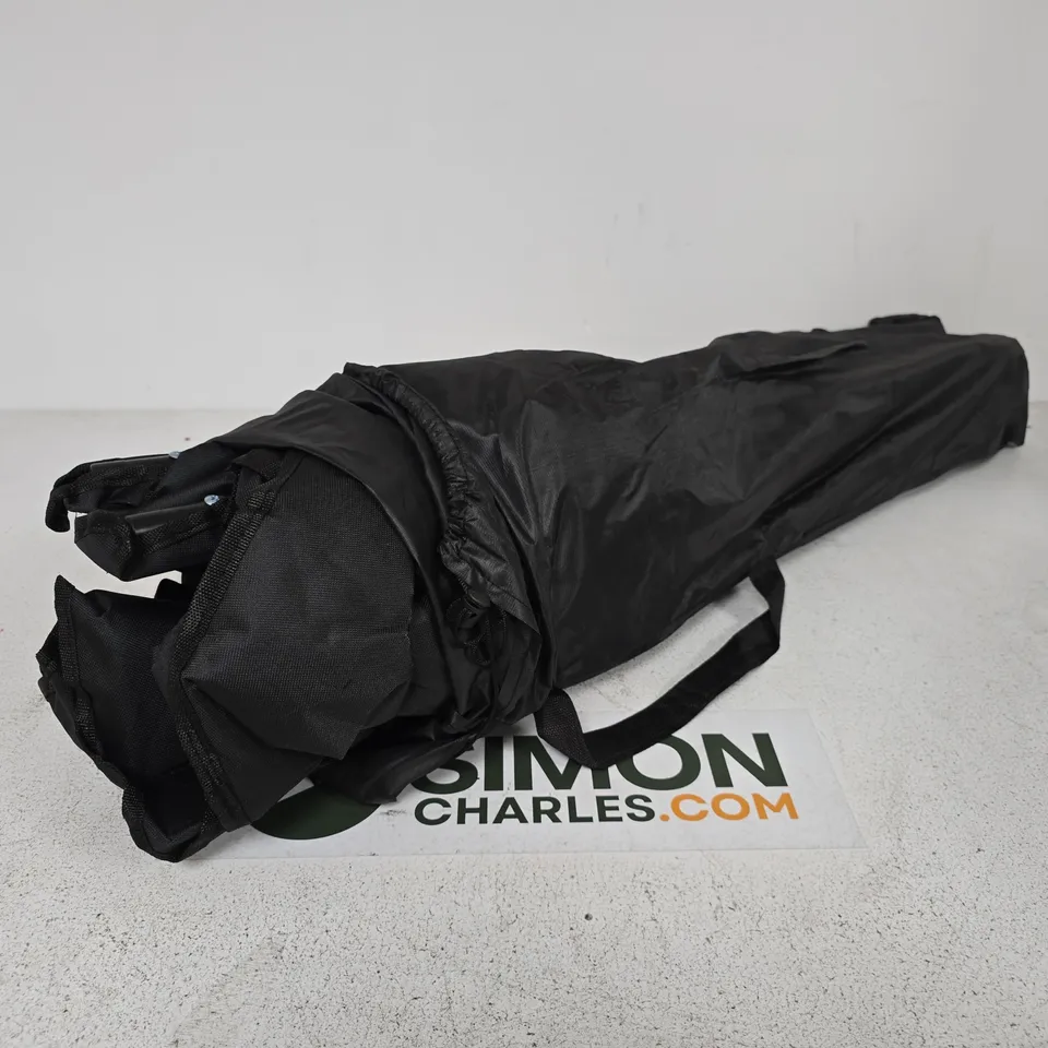 UNBRANDED FOLD AWAY CAMPING CHAIR 
