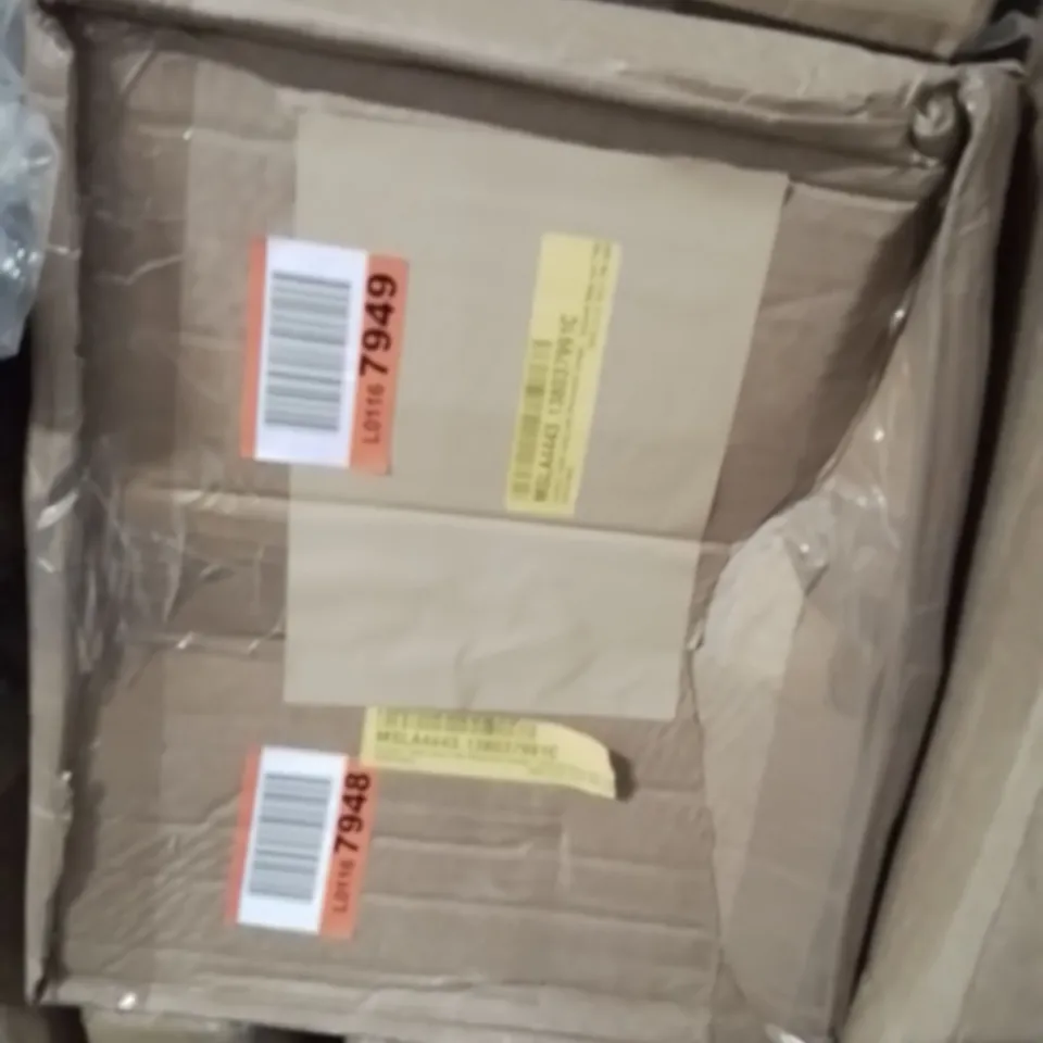 BOXED CERAMIC TABLE LAMP WITH MINIMALIST DESIGN 