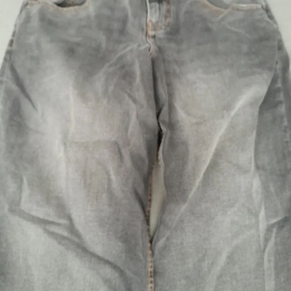 MOTEL LOW RISE DENIM JEANS IN PARALLEL GREY SIZE 28W/30L