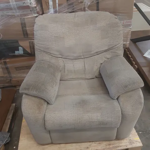 DESIGNER FABRIC UPHOLSTERED ELECTRIC RECLINING ARMCHAIR