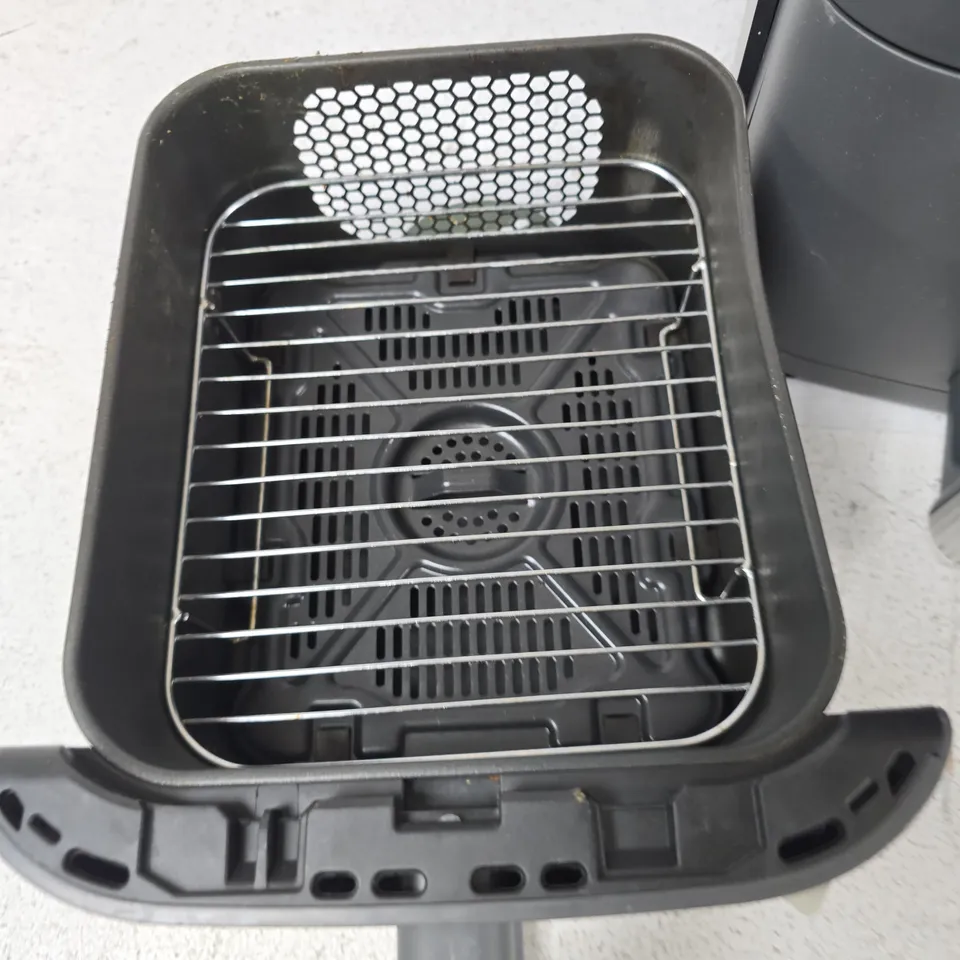 NINJA AIR FRYER/TOASTER OVEN – BLACK USED ITEM