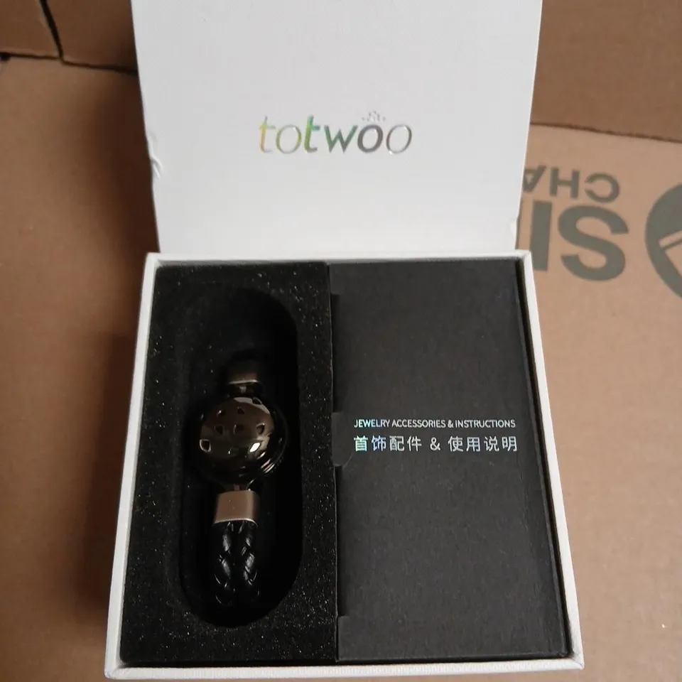 TOTWOO WE BOLD SMART BRACELET (BLACK) 2023 VERSION NB01