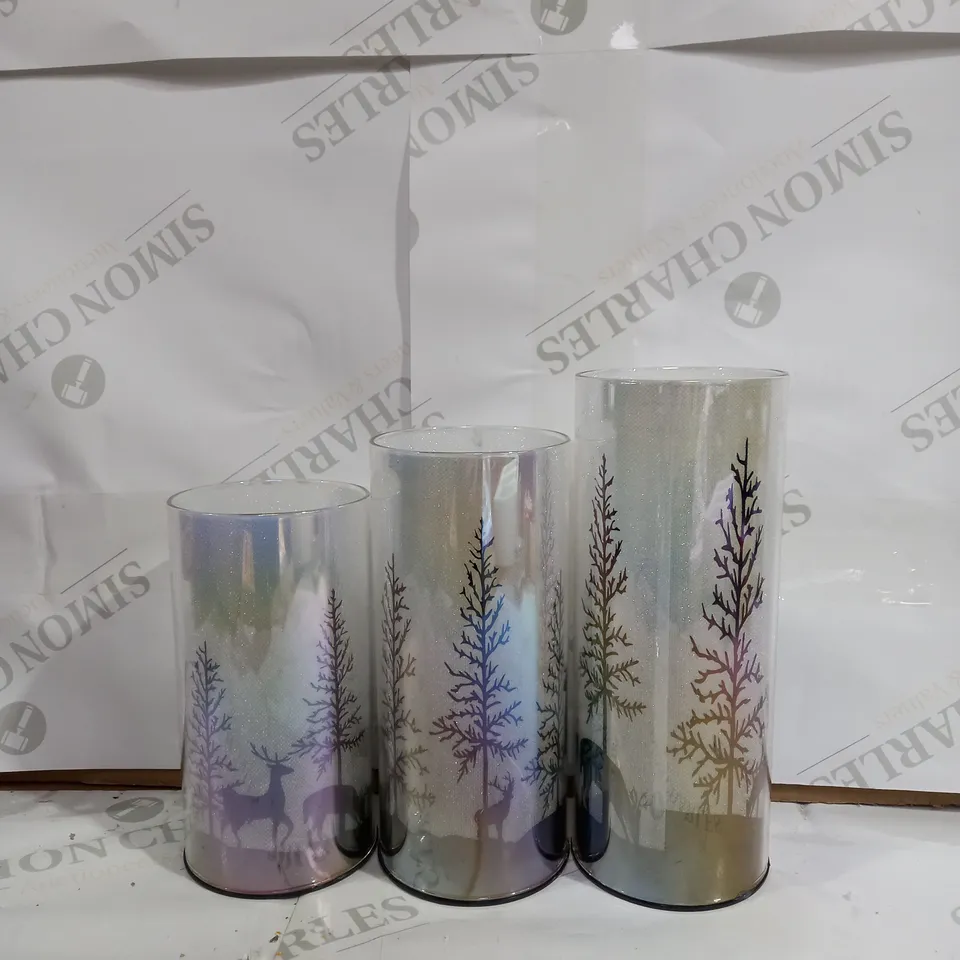 LUXA SHADOW PRELIT SET OF 3 REINDEER SCENE SPARKLERS