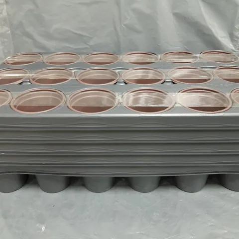 YOU GARDEN PROFESSIONAL SHUTTLE TRAYS INCLUDING 90 POTS FOR PRICKING OUT