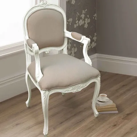 BOXED HOMESDIRECT365 ANTIQUE FRENCH STYLE ARM CHAIR - WHITE