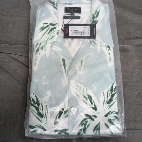 BAGGED TED BAKER LONDON SHIRT – PL-GREEN PALM LEAF PRINT, UK 4 (REGULAR)