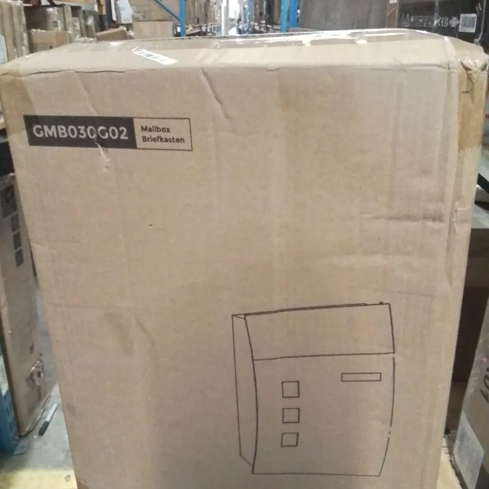 BOXED SONGMICS MAILBOX