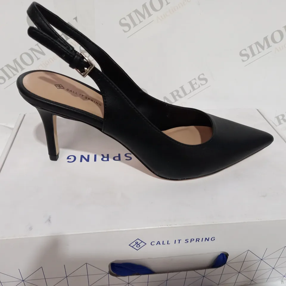 BOXED CALL IT SPRING MYKEL BLACK HEEL SHOES - SIZE 5
