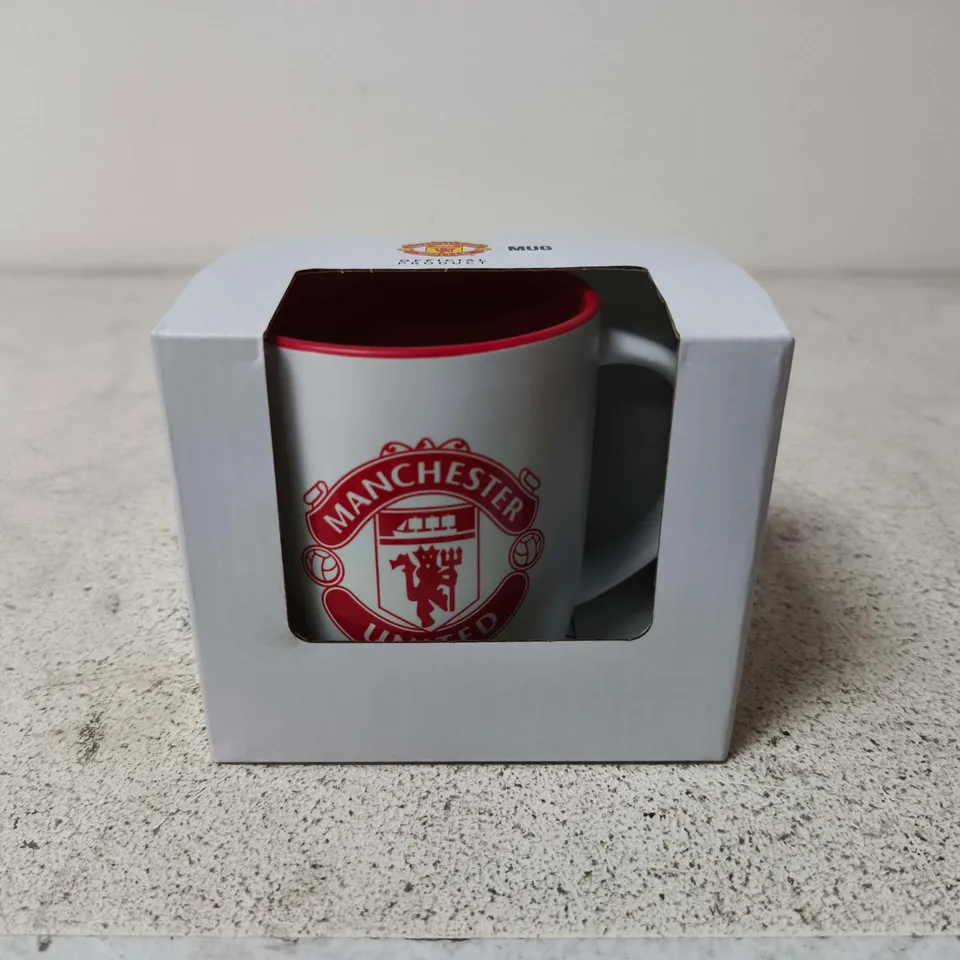 MANCHESTER UNITED CERAMIC MUG – BOXED