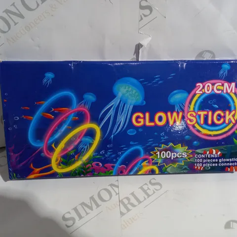 BOXED UNBRANDED 20CM GLOW STICKS 