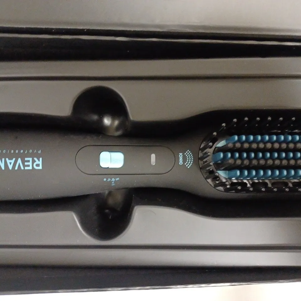 BOXED REVAMP PROGLOSS DEEPFORM DRY, STYLE & SHINE AIR STYLER AND HOT BRUSH