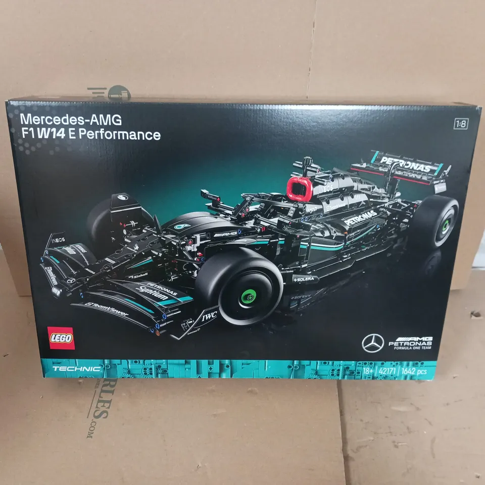 LEGO BOXED MERCEDES AMG F1 W14 PULL-BACK - 42165 RRP £189.99