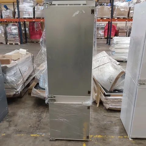 NEFF KI5872F30G/03 BUILT-IN INTEGRATED FRIDGE FREEZER