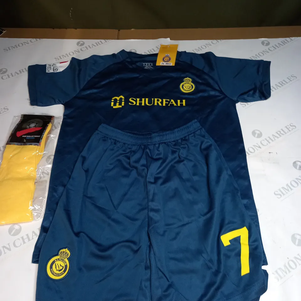 AL NASSR FUL KIT WITH RONALDO 7 ON THE BACK SIZE 26