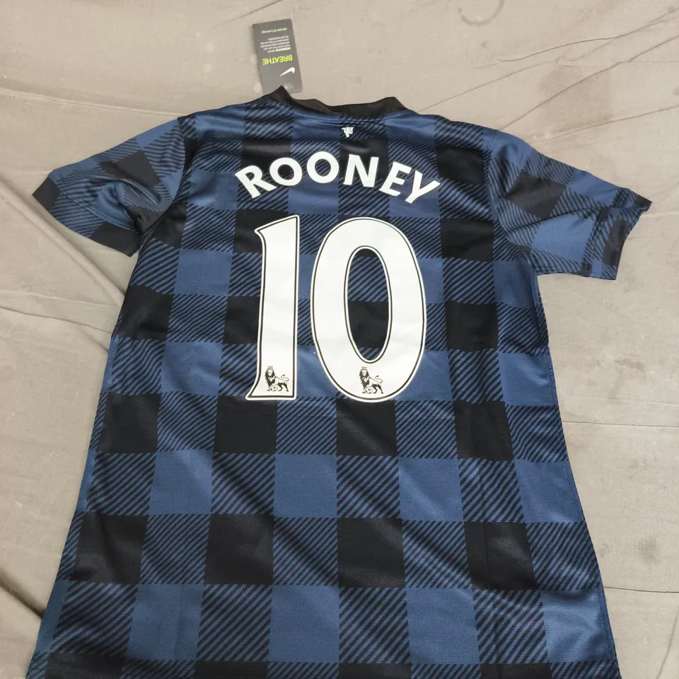 NIKE MANCHESTER UNITED JERSEY (#10 - ROONEY) - SMALL