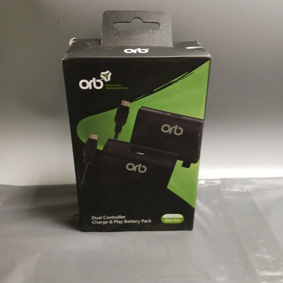 BOXED ORB DUAL CONTROLLER CHARGE & PLAY BATTERY PACK COMPATIBLE WITH XBOX ONE