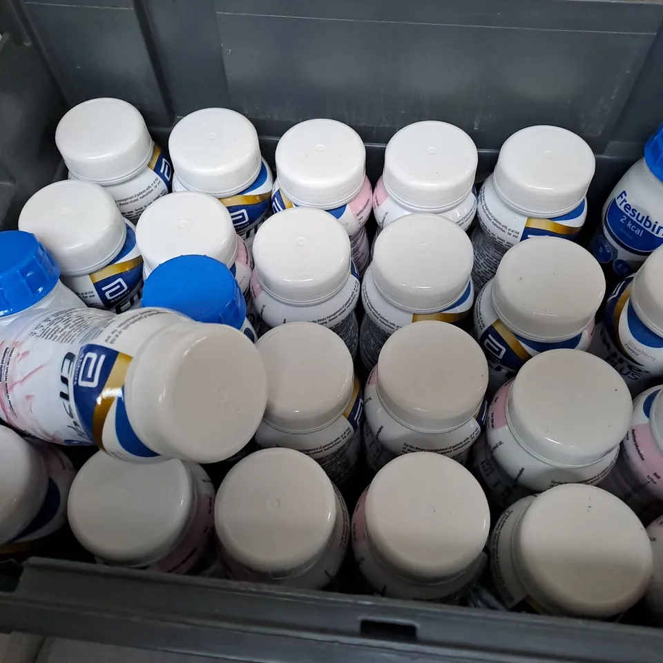 APPROXIMATELY 25 ASSORTED DRINK PRODUCTS TO INCLUDE FRESUBIN NUTRITION DRINK, ENSURE PLUS NUTRITION DRINK