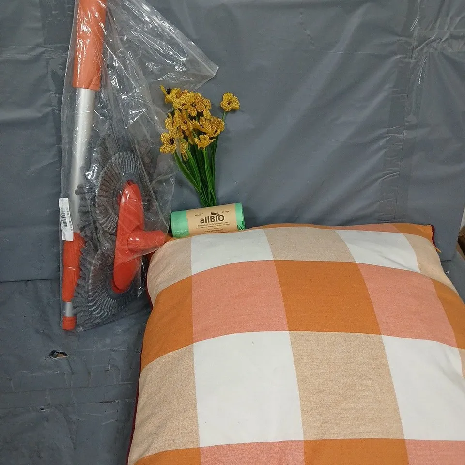 BOX OF APPROXIMATELY 15 ASSORTED ITEMS TO INCLUDE - PILLOW , ALLBIO BIN LINERS , MOP ETC