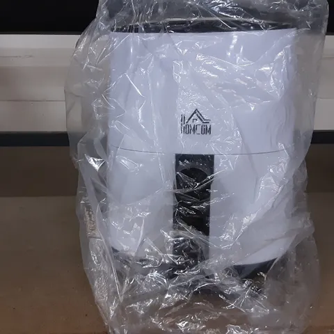 BOXED HOMCOM AIR FRYER 