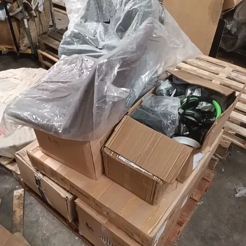 PALLET OF ASSORTED INCOMPLETE FURNITURE PARTS AND DINING CHAIRS PARTS AND PIECES