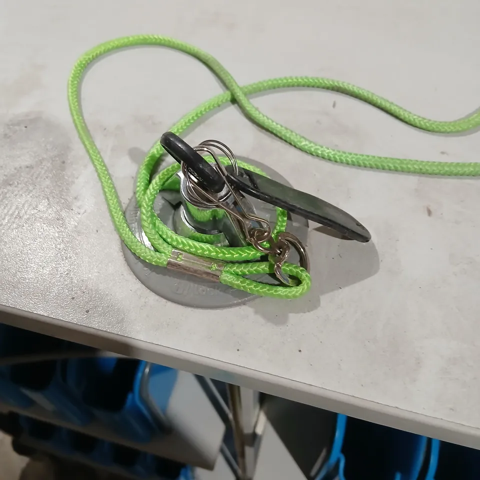 LAPCABBY LAPTOP CHARGING CABINET, 16 BAYS – ON WHEELS