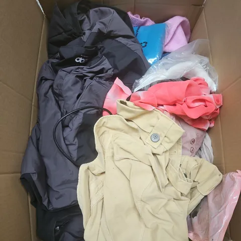 LARGE BOX OF APPROXIMATELY 20 ASSORTED CLOTHING ITEMS IN VARIOUS SIZES, STYLES AND COLOURS