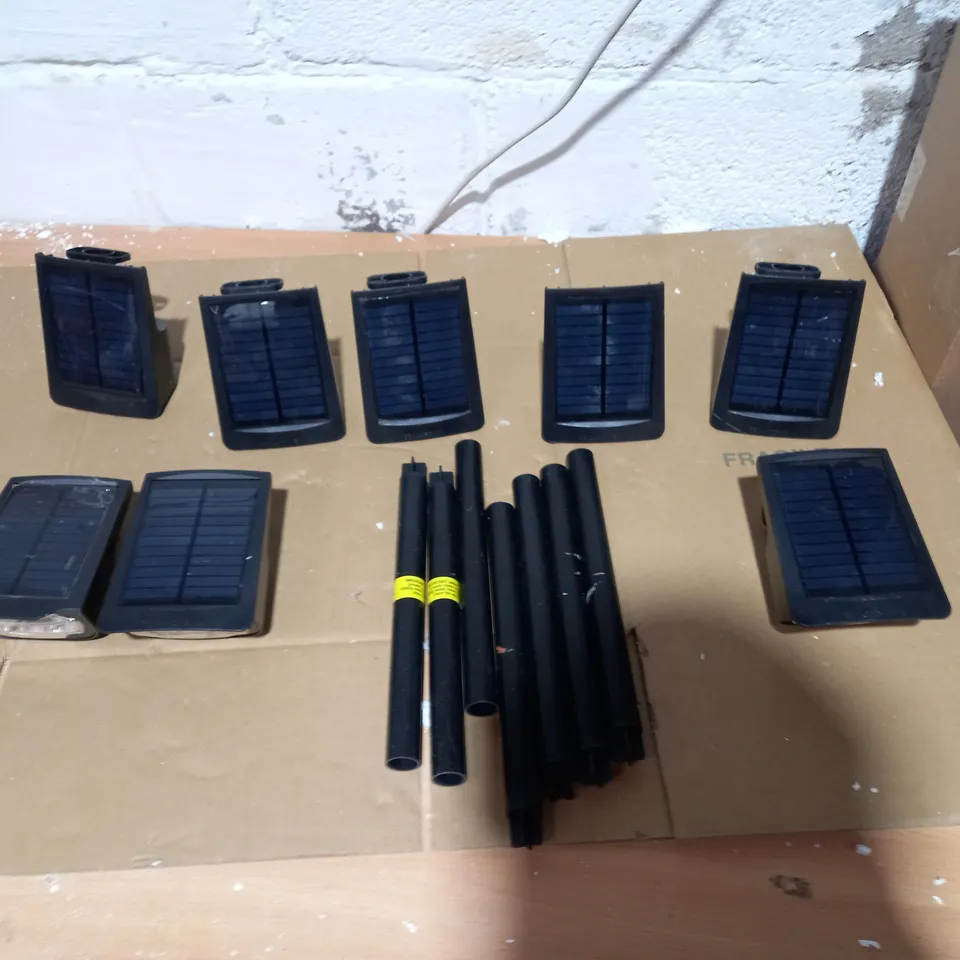 BIONIC COLOR BURST SOLAR POWERED LIGHTS