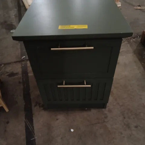 2-DRAWER BEDSIDE TABLE – COLOUR: KALE GREEN