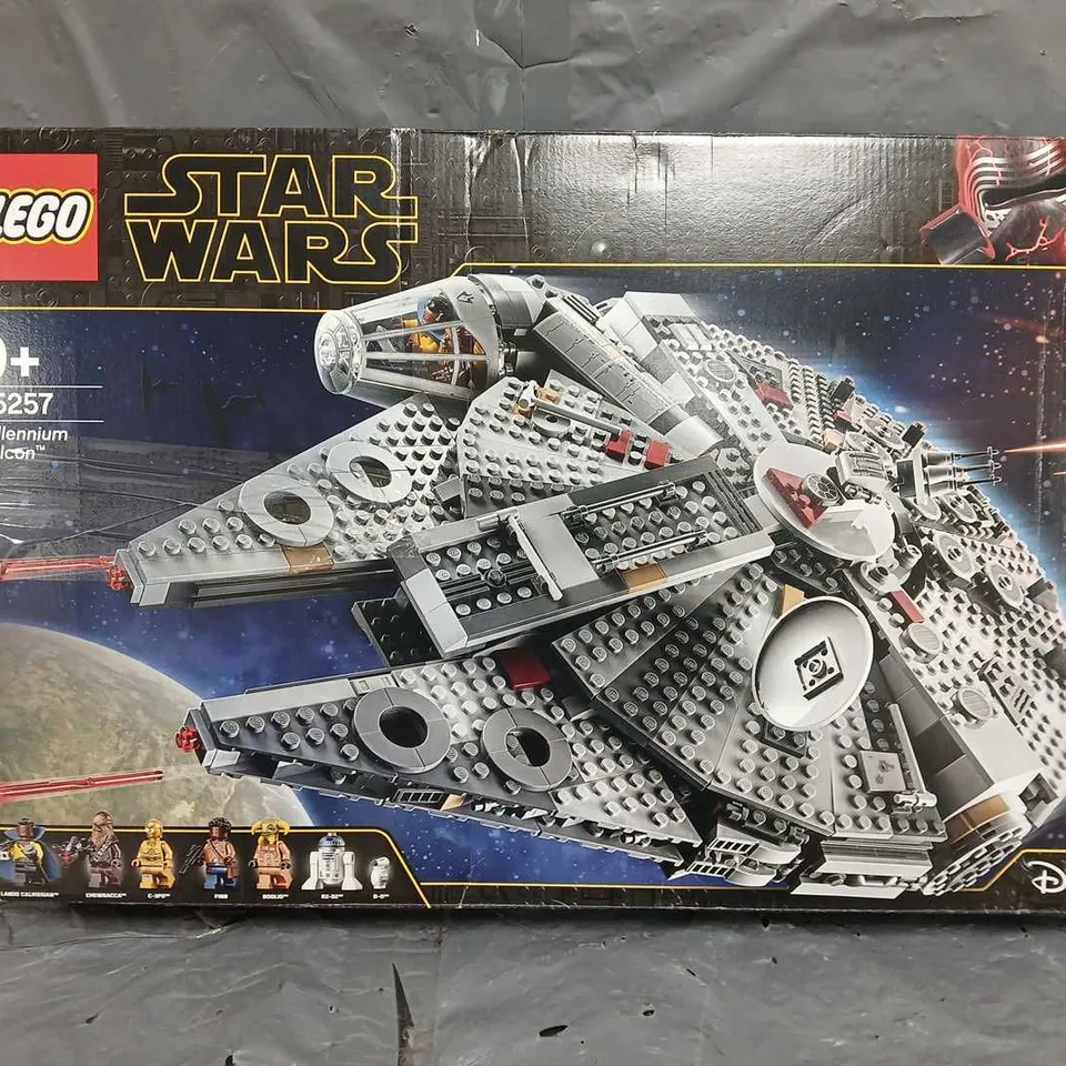 BOXED LEGO STAR WARS MILLENNIUM FALCON 75257 RRP £149.99