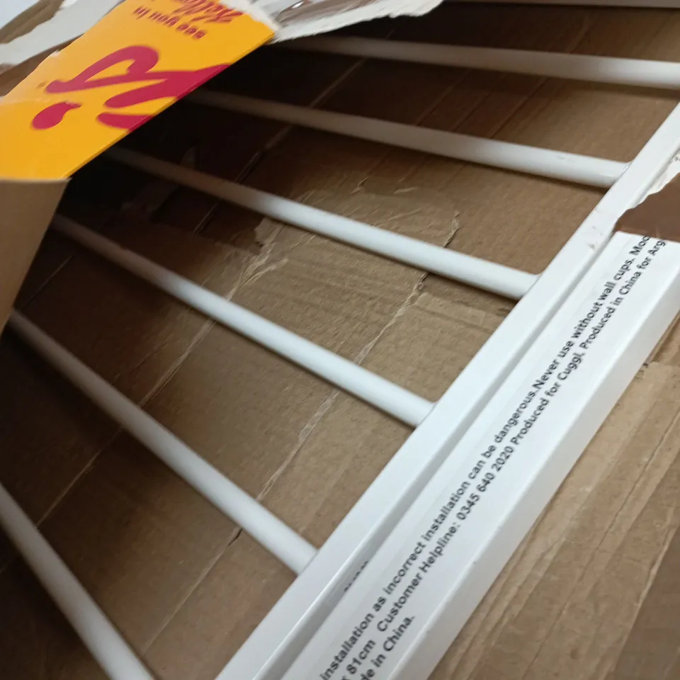 WHITE BABY SAFETY GATE