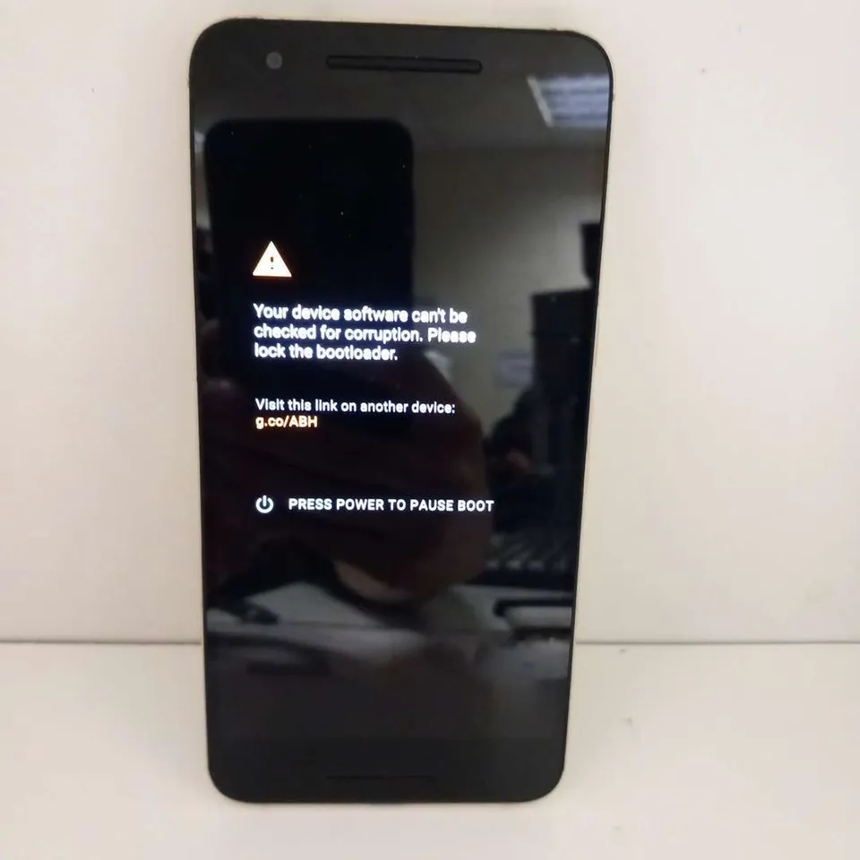 HUAWEI NEXUS MOBILE PHONE