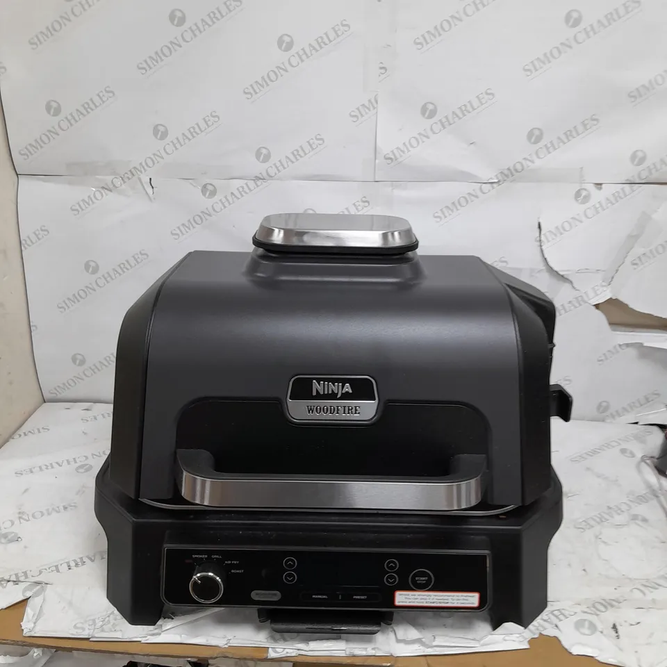 BOXED NINJA WOODFIRE PRO XL ELECTRIC BBQ GRILL & SMOKER - COLLECTION ONLY