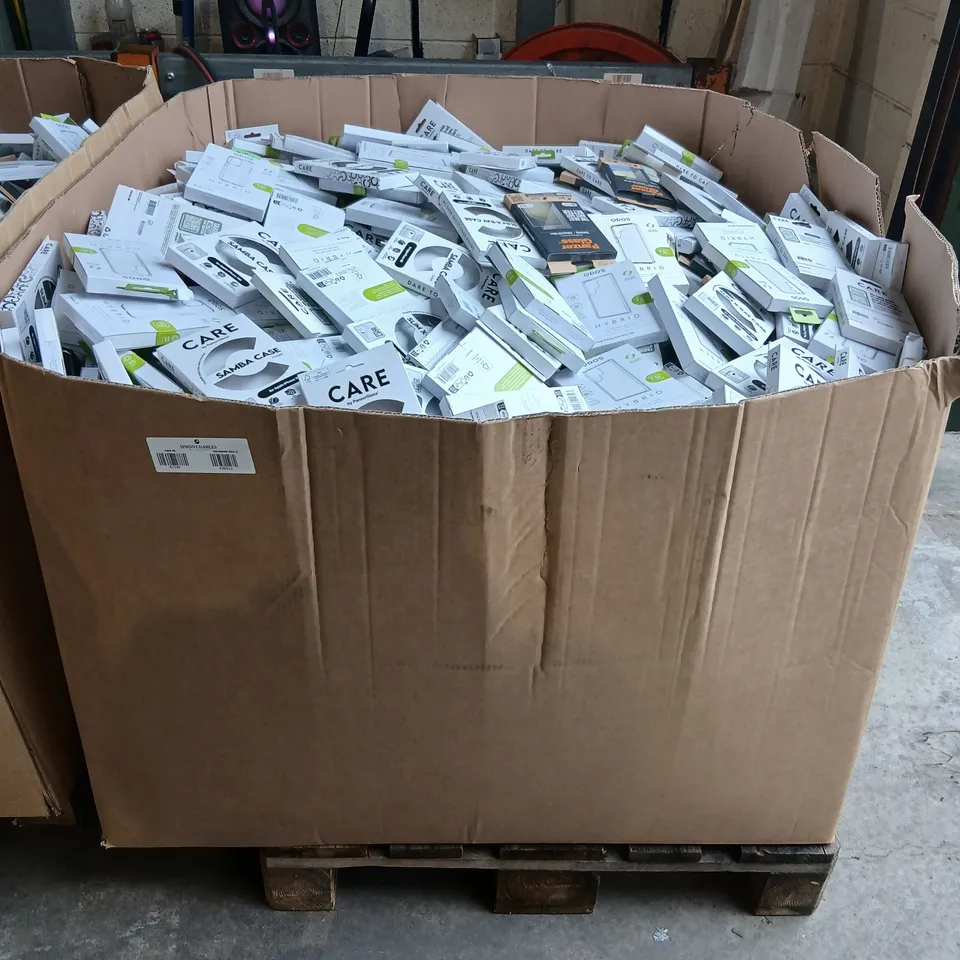 PALLET CONSISTING OF A LARGE QUANTITY OF ASSORTED PHONES CASES TO INCLUDE; CARE AND PANZER GLASS
