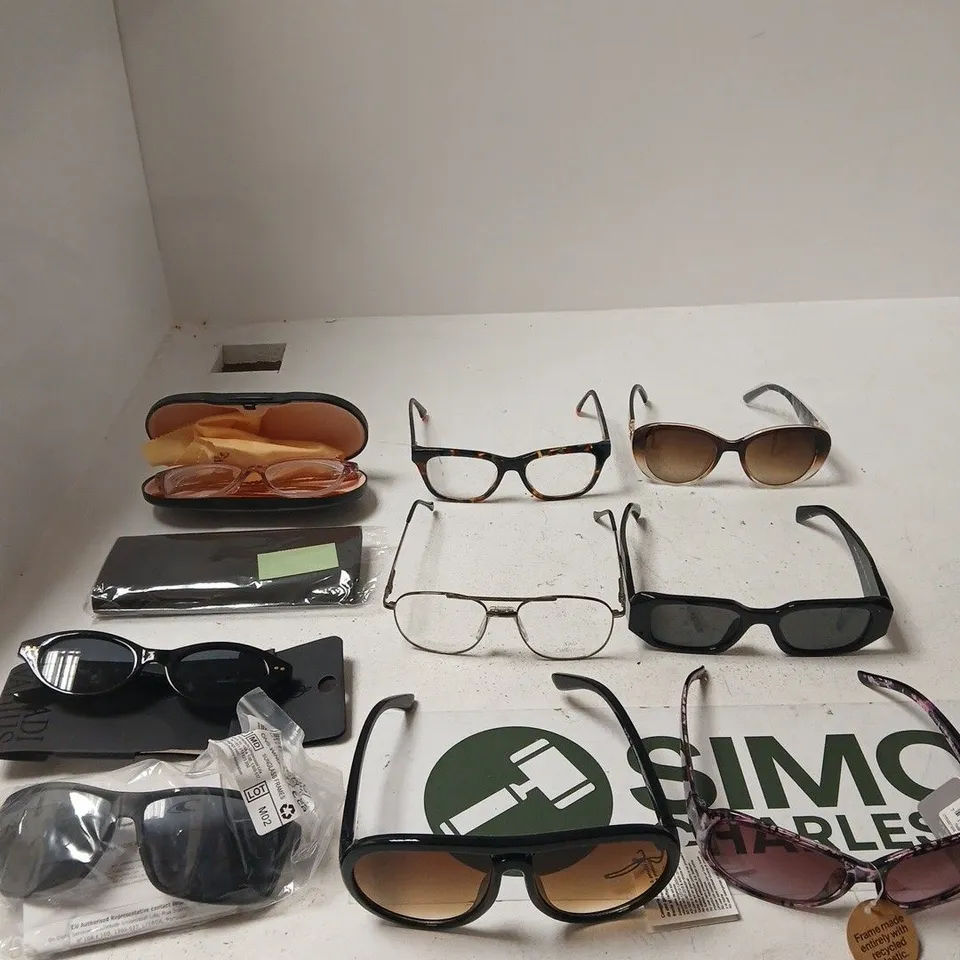 TOTE OF APPROXIMATELY 15 ASSORTED ITEMS INCLUDING ONEIL SUNGLASSES, ASOS SUNGLASSES AND FALLS CREEK SUNGLASSES
