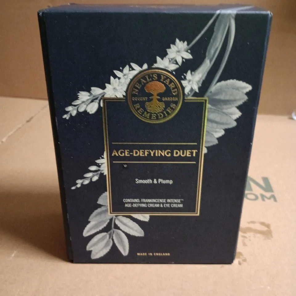 NEAL’S YARD REMEDIES AGE-DEFYING DUET – FRANKINCENSE INTENSE CREAM & EYE CREAM (BOXED)