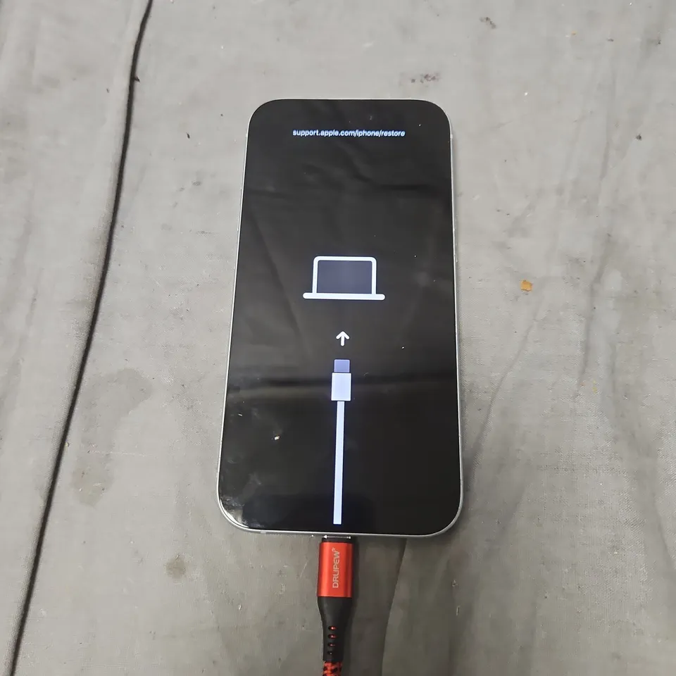 APPLE IPHONE SMARTPHONE IN LIGHT BLUE – DUAL CAMERA, DFU/RECOVERY SCREEN