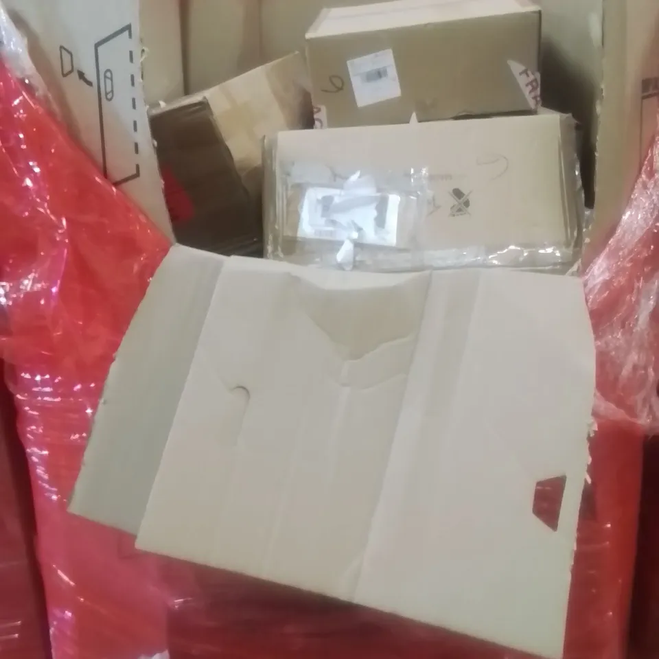 PALLET CONTAINING ASSORTED ITEMS TO INCLUDE: CLOUD PLAY MAT, RETRACTABLE SAFETY GATE, SHOWER AND MEDICAL ORTHOPEDIC BOOT ETC...