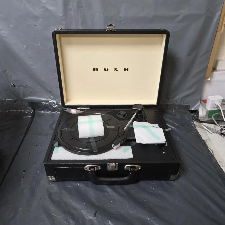 BOXED BUSH CLASSIC TURNTABLE IN BLACK