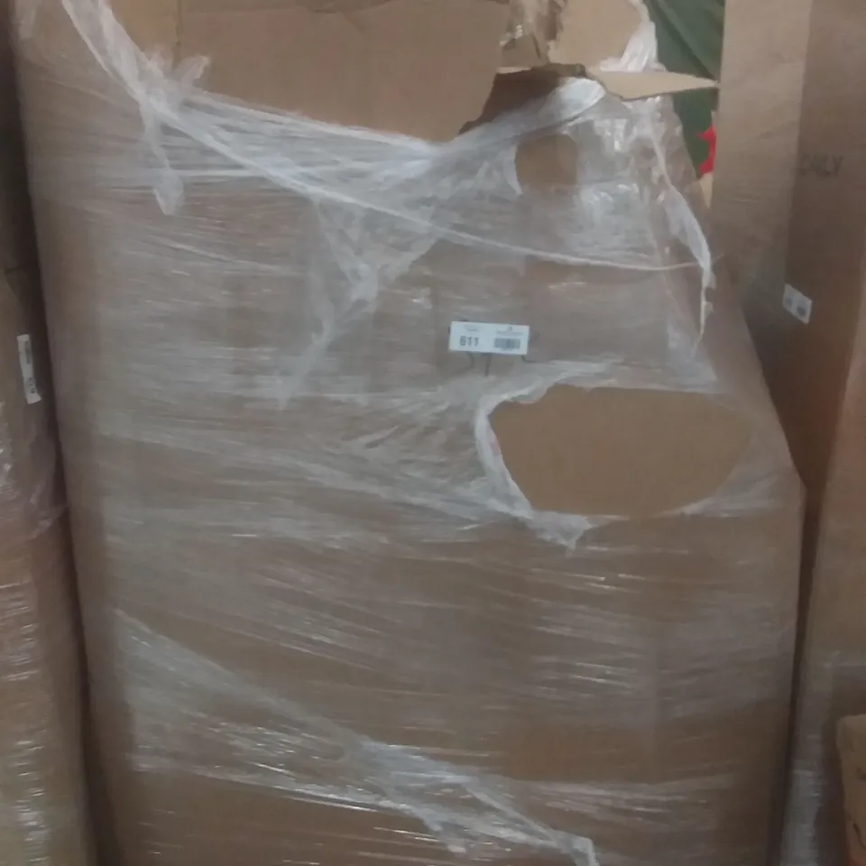 PALLET OF ASSORTED ITEMS INCLUDING FOLDING UTILITY TABLE, 100W PORTABLE SOLAR PANELS, FOLDING TROLLEY