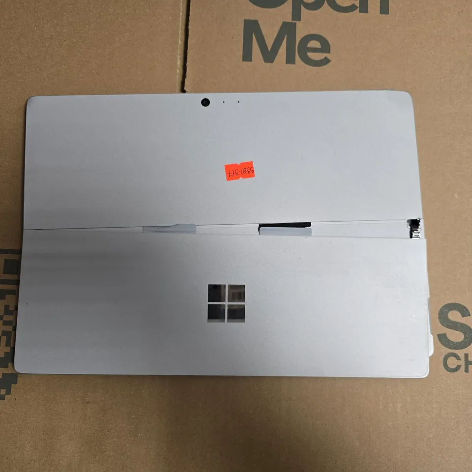 MICROSOFT SURFACE PRO - MODEL 1796